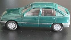 HERPA  -  OPEL KADETT SIFIR HİÇ KULLANILMAMIŞ ORJİNAL KUTUSUNDA KOLEKSİYON ÜRÜNÜ