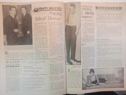 Perde Haftalık Ses Tiyatro ve Sinema Mecmuası Dergisi - 2 Mart 1964 - Sayı:22 - Muhterem Nur - Ayhan Işık - Sahibinin Sesi Filmi - Nurinisa Toksöz - Yılmaz Duru - Feridun Çölgeçen - Jayne Mansfield - Orhan Günşiray - Semiramis Pekkan - Ahmet Tarık Tekçe - Feriha Şen - Tanju Gürsu - Özden Çelik - Zeynep Değirmencioğlu - Vites Mehmet - Nilüfer Aydan - Çiğden Koç - Günseli Genmen - Sadi Hanef - İsmet İnönü - Onur Onat - Perihan Tpçu - Aysel Durukan - Nihal Odyakmaz - Suzan Ersin - Yıldız Küçük - Suzan Ersin - Aydın Uçak - Sevda Sümer - Engin Ünal - Aysun Dilmen - Hilmi Erbil - Gönül Bayram - Belgin Doruk - Süheyl Denizci - Frank Sinatra - Engin Cezzar - Genco Erkal - Öztürk Serengil - Alaaddin Şensoy - Tülin Korman - Serpil Gül - Tamer Yiğit - Brigitte Bardot - Sadri Alışık - Muammer Karaca - Semra Sar - Yılmaz Duru - Kazova Kıyafet Reklamı - Tam Takım Dergi