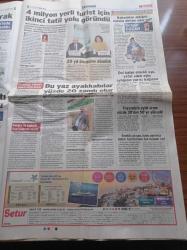 Sözcü Gazetesi - 26 Şubat 2015 - Hamza Hamzaoğlu - Hamit Altıntop - Aziz Yıldırım - Şehitler Tabutta Recep Tayyip Erdoğan TÜRGEV'de - İşadamı Ali Koç Bakanın Yanında Böyle Dedi Çocuklarımın Geleceği İçin Endişeliyim - Süleyman Şah Türbesi Taşınmasın Diye Yasa Çıkmış - Recep Tayyip Erdoğan - Efkan Ala - Emine Erdoğan