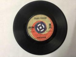 Yıldız Tezcan - Perişanım & Kara Kaşlı Haticem  - Türkçe 45'lik Plak