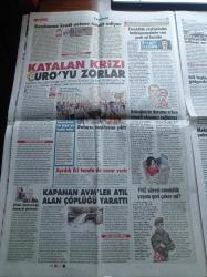 Sözcü Gazetesi - 3 Ekim 2017 - Rıdvan Dilmen Türkiye Futbol Federasyonunda FETÖ'cü Var - Beşiktaş'ta Caner Erkin Talisca Kavgası - Sözcü'nün Sahibi Burak Akbay Atatürkçü Ve Muhalif Gazete Çıkarmanın Bedelini Ödüyorum - Sözcü'nün Bu Manşetlerini Suç Diye İddianameye Yazdılar - Atina İşgal Ettiği Adamıza Anıt Dikti