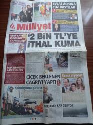 Milliyet Gazetesi - 27 Ocak 2014 - Kaddafi'nin Seks Odası Görüntülendi - Diva Bülent Ersoy Yerine Volkan Konak - 31 Yıl Sonra Aynı Sahnede Timur Selçuk Ve Nükhet Duru - Recep Tayyip Erdoğan Mustafa Sarıgül Mafyayla İşbirliği Yapmış - MHP Bürosuna Kanlı Saldırı - Cemil Çiçek Beklenen Çağrıyı Yaptı - CHP Eski Genel Merkezi Bülent Ecevit Siyaset Okulu Oldu - Galatasaray Kötü Başladı - 2 Bin TL'ye İthal Kuma
