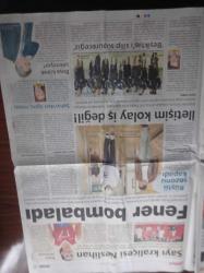 Milliyet Gazetesi - 17 Kasım 2006 - Voleybolcu Neslihan Demir Darnel 225 Sayıyla Kraliçe - Rüştü Reçber Sezonu Kapattı - Bülent Ecevit İçin Mecliste Düzenlenen Törende Protokol Krizi - İmam Hatipliye Öğretmenlik Yolu - ASALA'dan Ortak Gelecek Rüyasına - AKP Milletvekili THY Uçağına Silahla Bindi - Orhan Pamuktan Nobel İçin Smokinli Prova