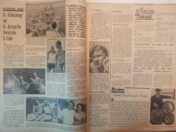 Perde Haftalık Ses Tiyatro ve Sinema Mecmuası Dergisi - 27 Temmuz 1964 - Orhan Günşiray ve Eşi Zeynep - Opon İlaç Reklamı - Suçlular Aramızda - Belgin Doruk - Tamer Yiğit - Leyla Sayar - Ekrem Bora - Necla Özdemir - Nüzhet Birseller - Muzaffer Tema - Lale Sarı - İzzet Günay - Cüneyt Arkın - Göksel Arsoy - Mine Soley - Orha Boran - Gönül Yazar - Nejat Saydam - Şoförler Kralı Filmi - Ayhan Işık - Belgin Doruk - May Britt - Fatma Girik - J.P. Belmondo - Nancy - Muhterem Nur - Yılmaz Duru - Erdoğan Bazer - İzzet Günay - Nuri Sesigüzel - Hayri Esen - Orhan Şener - Katil Peşimizde - Aylin Devrimel - Sevin Akçer - Erol Taş - Feridun Çölgeçen - Sophia Loren - Öztürk Serengil - Şemsi Sılkım - Kazova Kıyafer Fabrikası Reklamı - Tam Takım Dergi - Orta Sayfa Eki Mevcuttur