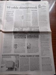 Cumhuriyet Gazetesi - 25 Aralık 2012 - Sporda Taş Devrine Dönüş - Nazım Hikmet -  Yaşar Kemal - Sabahattin Ali - Aziz Nesin - CHP'li Vekillerin Cezaevleri Raporu İnsanlık Dışı Uygulamaları Bir Kez Daha Gözler Önüne Seriyor - YÖK Harekete Geçti 12 Üniversite Recep Tayyip Erdoğan'a Destek Verdi - İstanbul İl Milli Eğitim Müdürlüğü Binasında Yangın Çıktı - Din Dersi Dayatması -  ODTÜ'ye Gözdağı