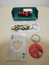 Antika - Poker Oyun Kağıdı Metal açacak klasik araba avea anahtarlık Hafriyat kamyonu anahtarlık set koleksiyon dekor hediye nostalji tasarım süs hobi eğlence vintage aksesuar promosyon reklam - kitantik - kitaLog