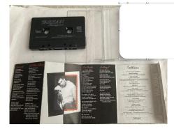 TARKAN AACAYİPSİN KASET acayipsin 30 YILLIK ÜRÜNDÜR ÇOK TEMİZ