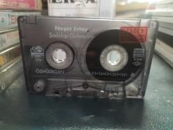 NEŞET ERTAŞ - ALTIN EZGİLERLE - ŞADOLUP (ŞAD OLUP) GÜLMEDİM - KASET [kırmızı bandrol]