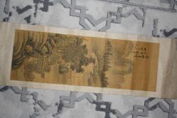 RULO YAĞLI BOYA TABLO ÇİN RESSAM İMZALI DEĞERLİ OLABİLİR ORJİNAL EL YAPIMI    DETAYLAR RESIMLERDE       (antik koli 5