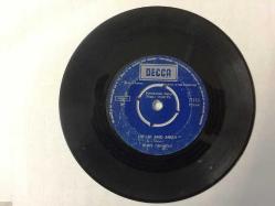 Russ Conway - Aranjuez, Mon Amour / Up Up And Away  - Yabancı 45'lik Plak