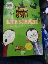 VAMPİR OKULU - HAYALET MÜFETTİŞLERİ PETER BENTLY & CHRIS HARRISON / YENİ GİBİ
