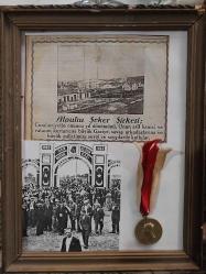 Antika - ONUNCU YIL MADALYONU, TÜRKİYE CÜMHURİYETİ 1923 1933 ONUNCU YIL HATIRASINA BASILAN VE TÖRENLERE KATILANLARA VERİLEN KOLEKSİYONLUK MADALYON.. - kitantik - kitaLog