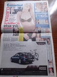 Sözcü Cumartesi Gazetesi - 27 Mayıs 2017 - Migren - Burcu Hanif - Emel Müftüoğlu -Claudia Schiffer'in Otuz Yılı - Babel'in Oğlu Türk Kızından - Cem Yılmaz Çekimlerine Ağustos'ta Başlayacağı Arif V 216 Okuma Provasına Seyirci Aldı - Hande Erçel - Sertab Erener - Mert Fırat - Yüzyılın En İyi Giyinen Lideri Atatürk