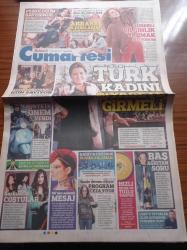 Sözcü Cumartesi Gazetesi - 4  Kasım 2017 - Hazar Ergüçlü Psikoloğum Sayesinde Oyuncu Oldum - Elçin Sangu Sürekli Çılgınlık Yapmak İstiyorum - Perihan Savaş Türk Kadını Siyasete Girmeli - İlker Aksum Emniyete Önem Veririm - Demet Akalın'a Baş Ağrıtan Soru - Berrak Tüzünataç - Cebimdeki Yabancı Filmi Gün Sayıyor - Serra Yılmaz - Ferzan Özpetek - Hande Ataizi Devam Ediyor Program Ceza Yiyor