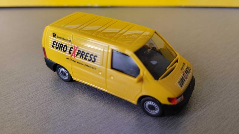 Herpa 1/87 MAN F2000 Sattelzug TNT Express Worldwide OVP