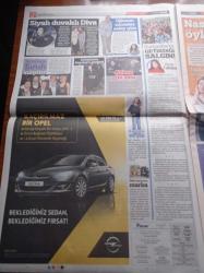 Sözcü Pazar Gazetesi - 26 Mart 2017 - Ünlülerin Sosyetik Kedileri - Murat Dalkılıç O Dansçıyı Kovdu - Mercedes Benz Fashion Week Defilesi - Meltem Cumbul Hem Yönetmenlik Hem Yemek Yaptı - Murat Boz - Özcan Deniz - Aslı Enver- Gelin Kaynana İrem Derici Didem Şahin - Selami Şahin - Hande Subaşı Fotoğrafı - Rahat Ol Hadise - Ali Sunal