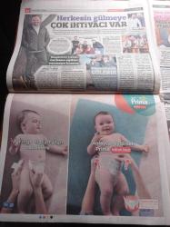 Sözcü Pazar Gazetesi - 26 Mart 2017 - Ünlülerin Sosyetik Kedileri - Murat Dalkılıç O Dansçıyı Kovdu - Mercedes Benz Fashion Week Defilesi - Meltem Cumbul Hem Yönetmenlik Hem Yemek Yaptı - Murat Boz - Özcan Deniz - Aslı Enver- Gelin Kaynana İrem Derici Didem Şahin - Selami Şahin - Hande Subaşı Fotoğrafı - Rahat Ol Hadise - Ali Sunal