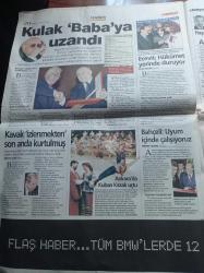 Milliyet Gazetesi - 13 Mayıs 2001 - Bülent Ecevit Hükümet Yerinde Duruyor - Devlet Bahçeli Uyum İçinde Çalışıyoruz - Ankara'da Kuban Kazak Uçtu - Cavit Kavak İzlenmekten Son Anda Kurtuldu -  Beyaz Enerji Soruşturma Dosyası - Kulak Süleyman Demirel'e Uzandı - En İyisi Benim Annem