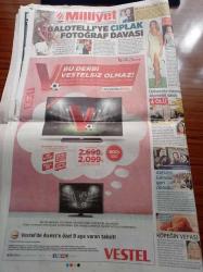 Milliyet Gazetesi - 26 Ekim 2015 - Balotelli'ye Çıplak Fotoğraf Davası - Fenerbahçe Galatasaray Derbisi Kardeş Payı - Başbakan Ahmet Davutoğlu Terörle Sınandık  - Mültecilere Kod Okulu - Recep Tayyip Erdoğan'dan Tel Abyad Tepkisi - MHP Lideri Devlet Bahçeli Türkiye'nin Geleceğinin Bıçak Sırtında Olduğunu Söyledi - Spor Bakanı Çağatay Kılıç