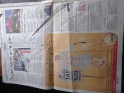 Cumhuriyet Alışveriş Gazetesi - 22 Aralık 2006 -  Avea'dan Hat Alana Yeni Telefon - Telsim'den 60 Dakika 5 Kontör - Samsung'a Yılın Ürünü Ödülü -Kodak'tan Kampanya -En Büyük Mutluluk Sosyal Sorumlulukta - Yılbaşında Nereye Gitsek - Kurban Geleneği Ve Yılbaşı Çamı- Kadına Hediye Erkeği Zorluyor - Yeni Yılın Trendleri - UNiCEF