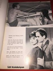 Modernes Journal - Pariser Sex , Charme unt Witz - Hamburg - Hollywood - Paris - Paris Nr. 25 - 1 Januar 1961 - Presse Buch W. Hermann - Almanca Magazin , Moda Dergisi (Pascale and Daniel Gelin - Dany Saval - Jane Fonda - Maggie Pierce - Sophie Daumler - Sophia Lorens - Linda Cherney - Nicoe Mirels - Bernadette Laffont)