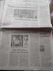 Cumhuriyet Gazetesi - 11 Aralık 2010 - Çocuk Kullanan Pfizer WikiLeaks'e Yakalandı - Kemal Kılıçdaroğlu Recep Tayyip Erdoğan'a Emine Hanım'a Sor - Mario Vargas Llosa Kitaplar Olmasaydı İtaatkar Olurduk - Kemal Kılıçdaroğlu Deniz Baykal Kurultay Buluşması - Yağışlar Can Aldı - Efes Pilsen Nereye Koşuyor - Ahmet Kaya Anılıyor - Beşiktaş 30 Yıl Sonra Yenildi -  TÜSİAD Başkanı Ümit Boyner