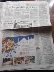 Cumhuriyet Gazetesi - 8 Ekim 2007 - Diyarbakır'daki Kazılarda En Eski Aşk Bulundu - Efes Pilsen'e NBA'de Övgü - Şırnak'ta 13 Şehit - Resmi Fethullah Gülen Tanıtımı - Kaos Paketi TBMM'de - Türkiye'ye Rus Bakışı Ekonomik Müttefik - Napolyon Artık Türk Kirazı - Küresel Tuzak Ilımlı İslam
