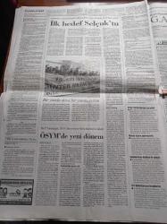 Cumhuriyet Gazetesi - 21 Şubat 2009 - Mehmet Sevigen'den Beklenen İstifa - İlhan Selçuk'a Türkiye Gazeteciler Cemiyeti Ödülü - Deniz Feneri Yolsuzluğuna İlişkin Dosya Nihayet Yola Çıkarken AKP Hükümetini Telaş Sardı - Merkez Bankası'ndan Dövize Yeni Önlem - Batı Şeria'da Utanç Duvarı Protestosunda 4. Yıl - Molotof Davasında 42 Yıl İstemi - Recep Tayyip Erdoğan'ın Sınıf Arkadaşına Aracılık