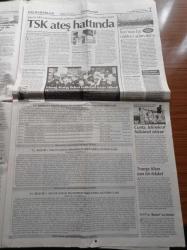 Cumhuriyet Gazetesi - 17 Haziran 2019 - Fenerbahçe Başkanı Ali Koç Devlet Bahçeli'yi ziyaret Etti - Ekrem İmamoğlu Ve Binali Yıldırım Canlı Yayında Karşı Karşıya - FETÖ'cüye Bakan Mektubu -  Hazine Ve Maliye Bakanı Berat Albayrak - İBB'den Binali Yıldırım Adına Vaatler - Berkin Elvan Vurulduğu Yerde Anikdi- Atatürk'e Sınırlama - İdlib'de Gözlem Noktasına Havan Saldırısı