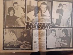 Artist Haftalık Ses Tiyatro ve Sinema Mecmuası Dergisi - 6 Şubat 1962 - Sayı:81 - Leyla Sayar - Belgin Doruk - Fatma Girik - Nilüfer Aydan - Orhan Günşiray - Neriman Köksal - Marina Vlady - Muhterem Nur - David Niven - Mitzi Gaynar - Haldun Dormen - Sade Doğan - Efgan Efekan - Zeki Müren - Göksel Arsoy - Jean Pierre Cassel - Yıldız Kenter - Müşfik Kenter - Muzaffer Tema - Fikret Hakan - Evrim Fer - Tunca Aksoy - Kenan Pars - Neriman Köksal - Gönül Yazar - Nail Yurdakul - Sabiha Tokgöz - Nevin Aypar - Baki Tamer - Saim Alpago - Zeki Müren - Cüneyt Gökçer - Belgin Doruk - İsmet Sıral - Özcan Bilge - Efgan Efekan - Evrim Fer fotoğraf ve haberi - Tam Takım Dergi