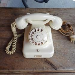 Antika Bakalit çevirmeli telefon