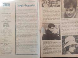 Artist Haftalık Ses Tiyatro ve Sinema Mecmuası Dergisi - 7 Ağustos 1962 - Sayı:107 - Belgin Doruk - Senih Orkan - Türkan Şoray - Tanju Gürsu - Belgin Doruk - Sylvia Penses - Ekrem Bora - Gülgün Ok - Nebahat Çehre - Muhterem Nur - Zeki Müren - Orhan Günşiray - Oya Tarı - Öztürk Serengil - Aysel Tanju - Elia Kazan - Metin Erksan - Türkan Şoray - Feriha Tunceli - Göksel Arsoy - Orhan Elmas - Hızlı Çalışanlar haberi - Atanur Oğuz - Leyla Sayar - Tunca Aksoy - Kadir Savun - Elia Kazan - Meral Sayın - Ayhan Işık - Fatma Girik - Süleyman Çelebi - Gönül Turgut - Özcan Tekgül - Gönül Yazar - Aysel Tanju - Necati Başar - Efgan Efekan - Frank Sinatra - Muzaffer Aslan - Cilalı İbo - Gani Turanlı - Atıf Kaptan - Zeynep Değirmencioğlu - Engin Cezzar - Süleyman Toraman - Neriman Köksal - Göksel Arsoy - Nuray Uslu - Özden Çelik - Kartal Tibet - Muzaffer Tema - Orhan Günşiray - Oya San - Senih Orkan - Gülgün Ok - Ekrem Bora - Muzaffer Tema - Sylvia Penses fotoğraf ve haberi - Tam Takım Dergi