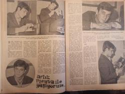 Artist Haftalık Ses Tiyatro ve Sinema Mecmuası Dergisi - 1 Ekim 1962 - Sayı:115 - Filiz Akın - Ayfer Koray - Necdet Tosun - Türkan Şoray - Filiz Akın - Serpil Gül - Nedret Güvenç - Atanur Oğuz - Efgan Efekan - Muzaffer Tema - Neriman Köksal - Göksel Arsoy -Semra Sar - Engin Cezzar - Gülriz Sururi - Galip San - Işın Kaan - Atanur Oğuz - Muhterem Nur - Tanju Gürsu - Zeynep Değirmencioğlu - Saim Alpago - Gürdal Onur - Altan Karındaş - Semih Sergen - Ateşli Kan Filmi - Gönül Yazar - Özden Çelik - Alev Oraloğlu - Lale Oraloğlu - Ahmet Özkal - Tülin Elgin - Fikret Hakan - Aydın Demir - Leyla Sayar - Özden Çelik - Göksel Arsoy - Nurhan Nur - Erkan Yolaç - Aysel Tanju - Tunca Aksoy - Herşey Gülmek İçin Filmi - Refik Erduran - Fevzi Arslan - Nami Yoğurt - Murat Köseoğlu - Neriman Köksal - Erol Taş - Cengizhan'ın Hazineleri Filmi - Orhan Günşiray - Fatma Girik - Öztürk Serengil - Aysel Tanju - Nuri Altınok fotoğraf ve haberi - Tam Takım Dergi