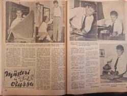 Artist Haftalık Ses Tiyatro ve Sinema Mecmuası Dergisi - 1 Ekim 1962 - Sayı:115 - Filiz Akın - Ayfer Koray - Necdet Tosun - Türkan Şoray - Filiz Akın - Serpil Gül - Nedret Güvenç - Atanur Oğuz - Efgan Efekan - Muzaffer Tema - Neriman Köksal - Göksel Arsoy -Semra Sar - Engin Cezzar - Gülriz Sururi - Galip San - Işın Kaan - Atanur Oğuz - Muhterem Nur - Tanju Gürsu - Zeynep Değirmencioğlu - Saim Alpago - Gürdal Onur - Altan Karındaş - Semih Sergen - Ateşli Kan Filmi - Gönül Yazar - Özden Çelik - Alev Oraloğlu - Lale Oraloğlu - Ahmet Özkal - Tülin Elgin - Fikret Hakan - Aydın Demir - Leyla Sayar - Özden Çelik - Göksel Arsoy - Nurhan Nur - Erkan Yolaç - Aysel Tanju - Tunca Aksoy - Herşey Gülmek İçin Filmi - Refik Erduran - Fevzi Arslan - Nami Yoğurt - Murat Köseoğlu - Neriman Köksal - Erol Taş - Cengizhan'ın Hazineleri Filmi - Orhan Günşiray - Fatma Girik - Öztürk Serengil - Aysel Tanju - Nuri Altınok fotoğraf ve haberi - Tam Takım Dergi