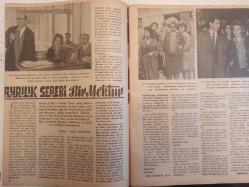 Artist Haftalık Ses Tiyatro ve Sinema Mecmuası Dergisi - 29 Ekim 1963 - Sayı:171 - Fatma Girik - Ertan Töre - Yılmaz Kuzgan - Leyla Sayar - Ruh Portresi haberi - Işın Kaan - Muhterem Nur - Yücel Özturan - Yücel Özturan - Özden Çelik - Gönül Yazar - Muazzez Arçay - Fikret Hakan - Lale Sarı - Semiramis Pekkan - Altan Karındaş - Semiramis Pekkan - Fikret Hakan - Rıdvan Pekkan - Cüneyt Arkın - Türkan Şoray - Fatma Girik - Göksel Arsoy - Cahit Poyraz - Aziz Basmacı - Meral Sayın - Aysel Tanju - Tülin Elgin - Erkan Yolaç - Neşe Yulaç - Aliye Rona - Orhan Günşiray - Ekrem Bora - Gönül Yazar - Parla Şenol - Aziz Basmacı - Fakir Prenses Filmi - Muhterem Nur - Efgan Efekan - Sedef Türkay - Leyla Sayar - Vecdi Bürün - Metin Ersoy - Sevda Ferdağ - Ahmet Mekin - Suna Pekuysal - Senih Orkan - Ayla Kaya - Muazzez Arçay - Muhtrem Nur fotoğraf ve haberi - Tam Takım Dergi