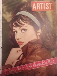 Artist Haftalık Ses Tiyatro ve Sinema Mecmuası Dergisi - 5 Kasım 1963 - Sayı:172 - Türkan Şoray - Bire On Vardı Filmi - Fatma Girik - Tamer Yiğit - Memduh Ün - Tunca Aksoy - Bedirhan Çınar - Özden Çelik - Göksel Arsoy - Cahit Poyraz - Bülent Bora - Nevzat Pesen - Neriman Köksal - Sefa Önal - Atıf Yılmaz - Nurhan Nur - Diclehan Baban - Handan Adalı - Celal Şahin - Ülkü Erekalın - Kadri Yurdatap - Türker İnanoğlu - Berker İnanoğlu - Aysel Tanju - Filiz Seyhan - Tamer Yiğit - Tanju Gürsu - Ulvi Doğan - Eşref Kolçak - Ahmet Tarık Tekçe - Filiz Akın - Semra Sar - Maria Schell - İngrid Bergman - Marilyn Monroe - Jayne Mansfield - Sophia Loren - Gina Lollobrigida - Gülsüm Kamu - Erol Günaydın - Tülin Elgin - Yılmaz Kuzgun - Evrim Fer - Ergün Köknar - Oya Esen - Türker İnanoğlu - Suzan Avcı - Behzat Butak - Ayfer Feray - Özkan Kaymak - Öztürk Serengil - Cahit Engin - Münir Özkul - Cahit Poyraz - Semra Sar - Muzaffer Tema - Semiramis Pekkan fotoğraf ve haberi - Tam Takım Dergi