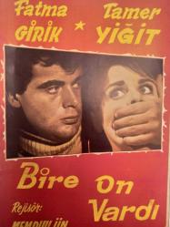 Artist Haftalık Ses Tiyatro ve Sinema Mecmuası Dergisi - 5 Kasım 1963 - Sayı:172 - Türkan Şoray - Bire On Vardı Filmi - Fatma Girik - Tamer Yiğit - Memduh Ün - Tunca Aksoy - Bedirhan Çınar - Özden Çelik - Göksel Arsoy - Cahit Poyraz - Bülent Bora - Nevzat Pesen - Neriman Köksal - Sefa Önal - Atıf Yılmaz - Nurhan Nur - Diclehan Baban - Handan Adalı - Celal Şahin - Ülkü Erekalın - Kadri Yurdatap - Türker İnanoğlu - Berker İnanoğlu - Aysel Tanju - Filiz Seyhan - Tamer Yiğit - Tanju Gürsu - Ulvi Doğan - Eşref Kolçak - Ahmet Tarık Tekçe - Filiz Akın - Semra Sar - Maria Schell - İngrid Bergman - Marilyn Monroe - Jayne Mansfield - Sophia Loren - Gina Lollobrigida - Gülsüm Kamu - Erol Günaydın - Tülin Elgin - Yılmaz Kuzgun - Evrim Fer - Ergün Köknar - Oya Esen - Türker İnanoğlu - Suzan Avcı - Behzat Butak - Ayfer Feray - Özkan Kaymak - Öztürk Serengil - Cahit Engin - Münir Özkul - Cahit Poyraz - Semra Sar - Muzaffer Tema - Semiramis Pekkan fotoğraf ve haberi - Tam Takım Dergi