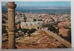 ŞEHİR KARTPOSTALI-TÜRKİYE'NİN GÜZELLİKLERİ ŞEHİR 2 MİNARELİ CAMİ VE DİĞER YAPILAR,ARKASI YAZILMIŞ, RENKLİ, 12 X 16 CM EBADINDA - 1950'LER, 1960'LAR, 1970'LER, 1980'LER