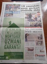 Sözcü Gazetesi - 4 Eylül 2011 - Deniz Feneri Yolsuzluğu Deşildikçe İktidara Yakın İsim Ve Bağlantılar Ortaya Çıkıyor - Özel Yetkili Mahkemeler Kapatılsın -Recep Tayyip Erdoğan Sefere Çıkıyor - Bakan Taner Yıldız Cem Uzan'a Sülük Dedi - Gazze'yi Gitmeyi Planlayan Recep Tayyip Erdoğan'ı Donanma Koruyacak Ama 17 Amiral Hapiste - Kemal Kılıçdaroğlu Sınır Birliğine Gidiyor - Ergenekon Davası - Balyoz Davası