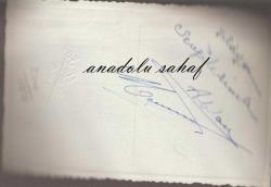 Genç Kadın Portresi, 1953 / Fotoğraf Stüdyosu: Foto Park, İzmir