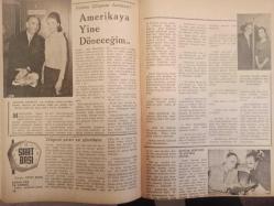 Artist Haftalık Ses Tiyatro ve Sinema Mecmuası Dergisi - 18 Ağustos 1964 - Sayı:34 - Semra Sar - Tamer Yiğit - Kaynana Zırıltısı filmi - Tanju Gürsu - Özden Çelik - Ajda Pekkan - Aysel Tanju - Ahmet Tarık Tekçe - Neriman Köksal - Gönül Yazar - Orhan Boran - Özden Çelik - Ayhan Işık - Filiz Akın - Kadir Savun - Pervin Par - Semih Sergen - Cüneyt Arkın - Sevda Nur - Elif Türkan - Kenan Pars - Çetin Ener - Semra Sar - Peppino Di Capri - Fikret Hakan - Semiramis Pekkan - Belgin Doruk - Mine Coşkun - Nebile Teker - Nevin Aypar - Fatma Girik - Nathalie Wood - Feridun Çölgeçen - Çetin Ener - Öztürk Serengil - Filiz Akın - Başar Tamer - Suphi Kaner - Nuray Uslu - Erol Keskin - Sevda Ferdağ - Özden Çelik - Hülya Koçyiğit - Mualla Sürer - Gülistan Güzey - Ferit Ceylan - Nurlan San - Yılmaz Duru - Muhterem Nur - Ayhan Işık - Zeki Müren - Metin Erksan - Nilgün Esen - Ece Han - Ayfer Feray - Fatma Girik - Nilgün Esen - Ajda Pekkan fotoğraf ve haberi - Tam Takım Dergi