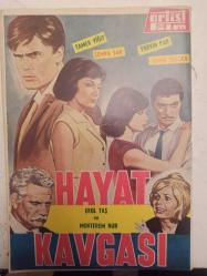 Artist Haftalık Ses Tiyatro ve Sinema Mecmuası Dergisi - 3 Kasım 1964 -Sayı:45 - Sadri Alışık - Sevda Ferdağ - Neriman Köksal - Hayat Kavgası filmi - Tamer Yiğit - Semra Sar - Pervin Par - Semih Sergen - Erol Taş - Muhterem Nur - Bedirhan Çınar - Metin Erksan - Zafer Sülek - Cenk Er - Sevim Emre - Mehmet Ali Akpınar - Erol Keskin - Tuncer Kurtiz - Füsun Şahin - Nurhan Nur - Gülbin Eray - Orhan Çağmen - Bilge Şen - Leyla Sayar - Orhan Günşiray - Yılmaz Güney - Fikret Hakan - Süleyman Turan - Erol Taş - Muhterem Nur - Yılmaz Duru - Melek Koçyiğit - Ayhan Işık - Nilüfer Koçyiğit - Çetin Ener - Perivn Par - Sevda Ferdağ - Erdoğan Özince - Özden Çelik - Nebahat Çehre - Zeki Müren - Filiz Akın - Müzeyyen Senar - Salih Akgül - Süha Ediboğlu - Neriman Köksal - Gönül Yazar - Öztürk Serengil - Erol Tezeren - Sahildeki Ceset filmi - Günah Kızları filmi - İstanbul Kızları filmi - Akçalı Kel Mehmet filmi - Bitirim Fatma filmi - Turist Ömer filmi fotoğraf ve haberi - Tam Takım Dergi