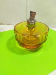 Ş4-----KRİSTAL CAM ESKİ PARFÜM ŞİŞESİ-POMPASI YOK - TABANINDA MİNİ ATMASI VAR
