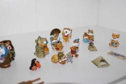 15 küsur parçalık mini figür seti