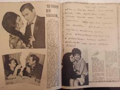Artist Haftalık Ses Tiyatro ve Sinema Mecmuası Dergisi - 16 Ağustos 1965 - Sayı:72 - Ediz Hun - Cüneyt Arkın - Belgin Doruk - Peri Han - Fikret Hakan - Türkan Şoray - Recep Ekicigil - Türkan Şoray - Memduh Ün - Türkan Şoray - Rüçhan Adlı - Sevda Ferdağ - Kudret Şandra - Berna İlkan - Metin Erksan - Ulvi Doğan - Nevzat Pesen - Agah Özgüç - Abdurrahman Palay - Ediz Hun - Göksel Arsoy - Hayri Caner - Orhan Öztürk - Sinemada Alkış haberi - Hülya Koçyiğit - Tamer Yiğit - Zeki Müren - Hayri Caner - Tanju Gürsu - Ali Ramazanoğlu - Gülsüm Kamu - Selda Alkor - Neriman Köksal - Sadri Alışık - Tülin Elgin - Gönül Yazar - Bülent Kınay - Mithat Yeniçeri - Melek Yüzlü Caniler filmi - Erol Büyükburç - Gürel Ünlüsoy - Erol Tezeren - Aysel Tanju fotoğraf ve haberi
