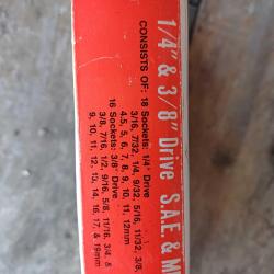 Aiwa 40 parça cırcırlı lokma takimı