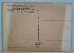 ŞEHİR KARTPOSTALI-FRANSA/LES BAUX KÖYÜNDEN GELENEKSEL KIYAFETLERİ GİYMİŞ KADINLAR,ARKASINA YAZILMAMIŞ, RENKLİ, 12 X 16 CM EBADINDA - 1950'LER, 1960'LAR, 1970'LER, 1980'LER