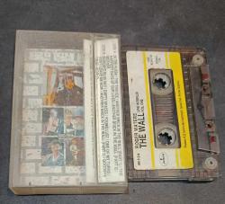 ROGER WATERS * THE WALL VOLUME ONE * LIVE IN BERLIN * KASET