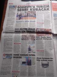 Sözcü Gazetesi - 16 Eylül 2017 - Fenerbahçe'de Mesut Özil İddiası - Ümit Özdağ AKP FETÖ İle Yıllarca İş Birliği Yapıp Beni Susturmaya Çalıştı - 113 Gündür Tutuklu Olan Arkadaşımız Gökmen Ulu İddianamemi Yazın Suçum Ne Öğreneyim - Kadir Topbaş'ın Çılgın Projesi Verimsiz Diye İptal Edildi - Kemal Kılıçdaroğlu Avukatının Gözaltına Alınmasına Sert Tepki Gösterdi - Kerem Kılıçdaroğlu Birliğine Teslim Oldu - Nuriye Gülmen Semih Özakça Eyleminde Gazetecilere Biber Gazı - Barzani Referandumu Ertele Teklifini Reddetti