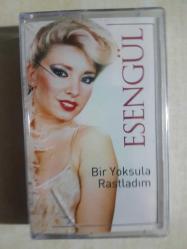ESENGÜL BİR YOKSULA RASTLADIM AÇILMAMIŞ